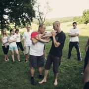 Letní škola „Tvrz Holešice“ -  Sifu Roman Lázeňský a Jiří Schwertner